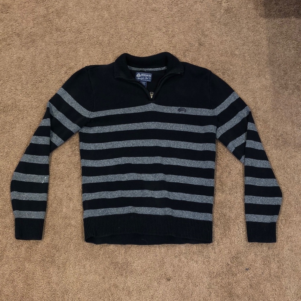 American Rag brand, 1/4 zip pull over